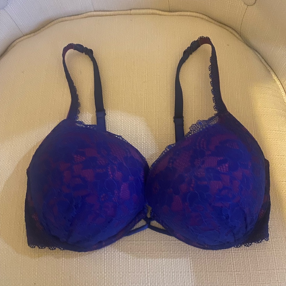 Victoria's Secret Purple Lace Contour Bra